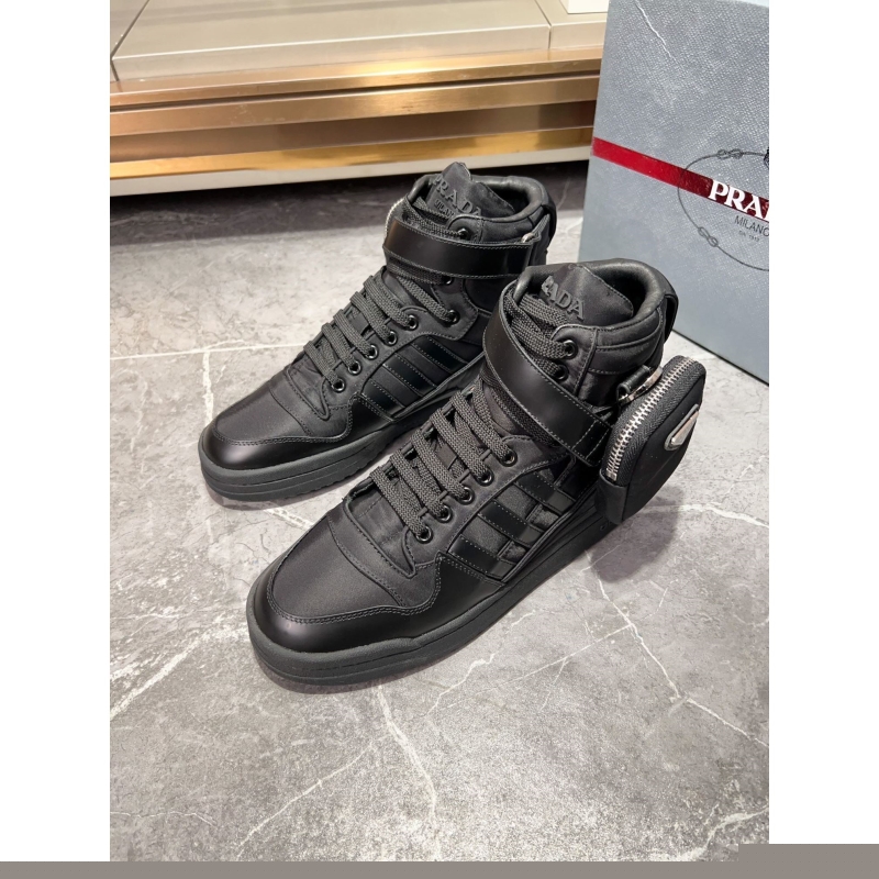 Pra*a casual shoes